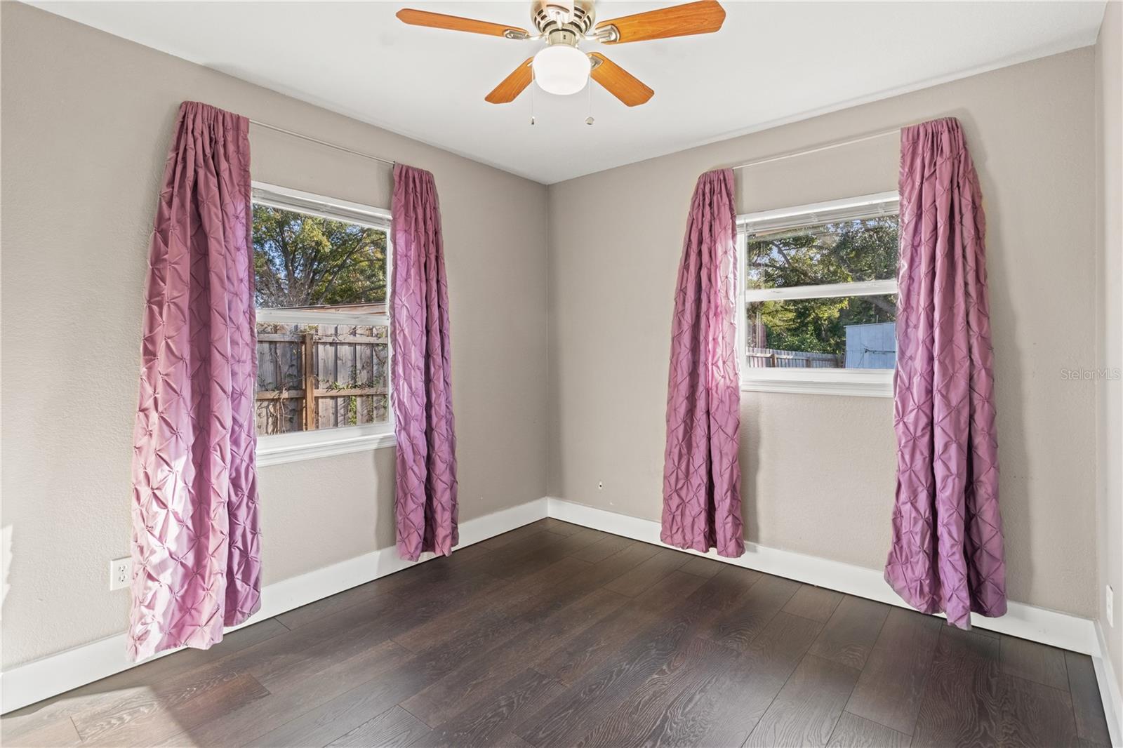 EAST LAKE PARK UNIT THREE - Residential