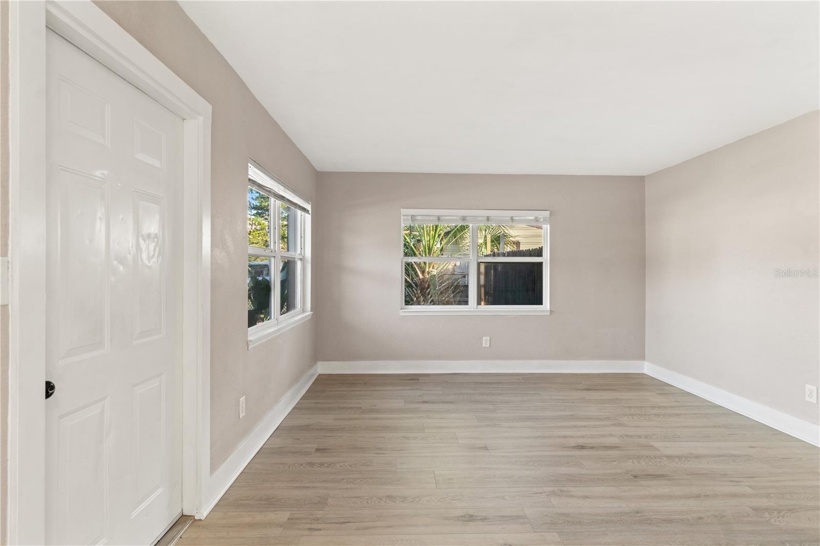 EAST LAKE PARK UNIT THREE - Residential