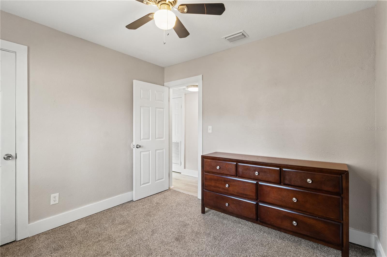 EAST LAKE PARK UNIT THREE - Residential