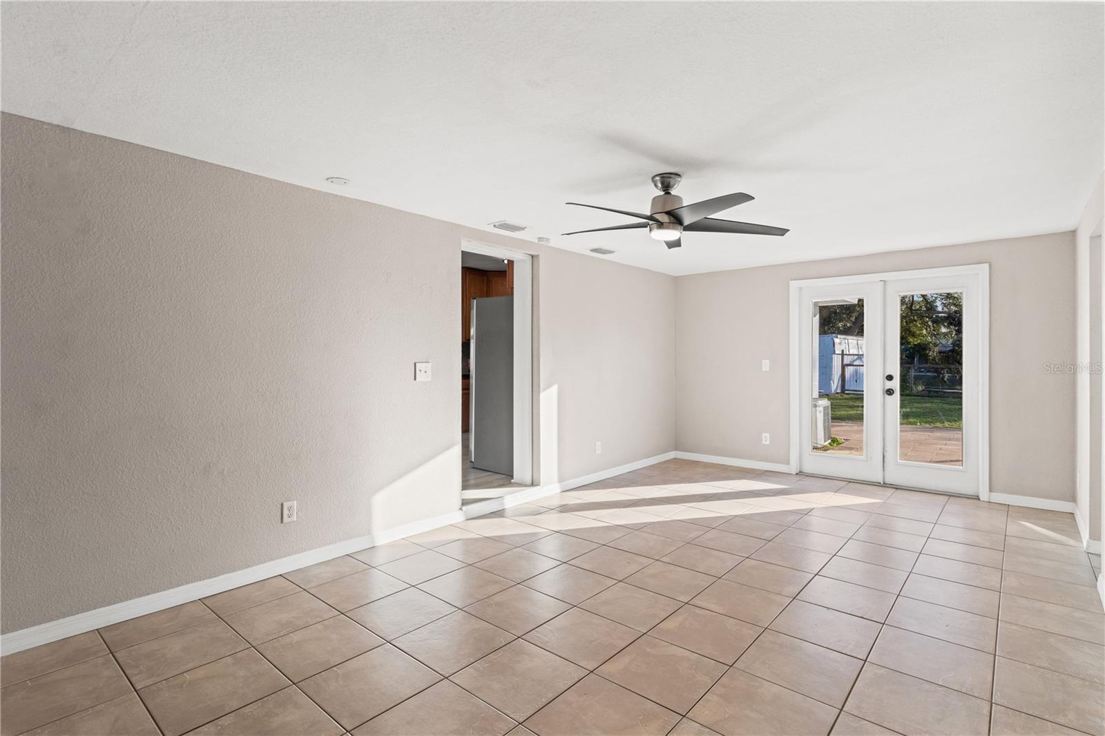 EAST LAKE PARK UNIT THREE - Residential