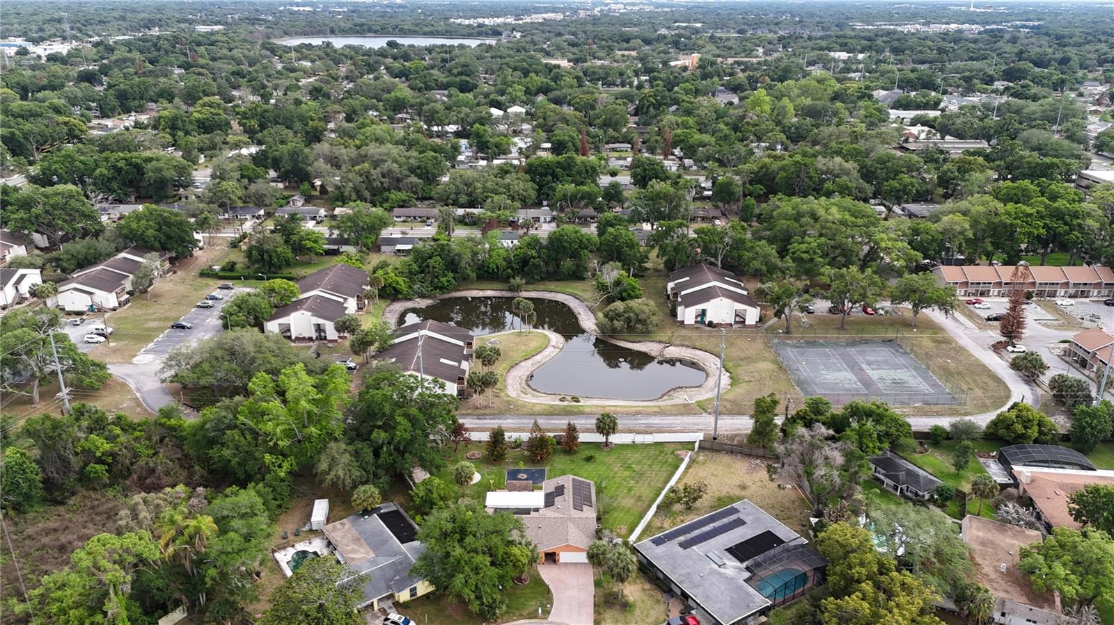 UNDEROAKS - Residential
