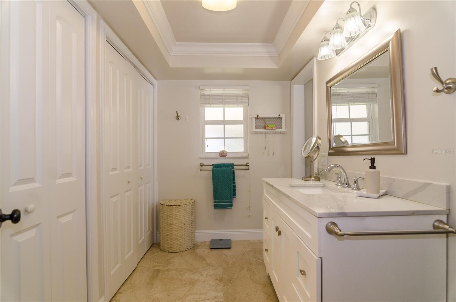 UNDEROAKS - Residential