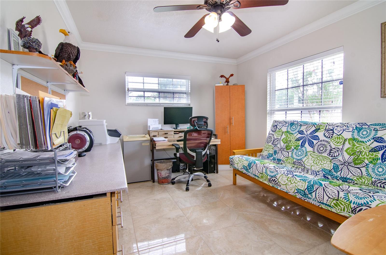 UNDEROAKS - Residential