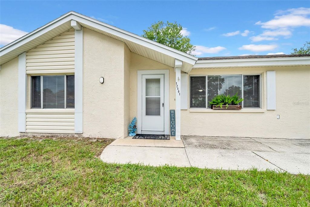 Photo of 12401 Gunstock Lane, Hudson, FL 34667 (MLS # W7876998)