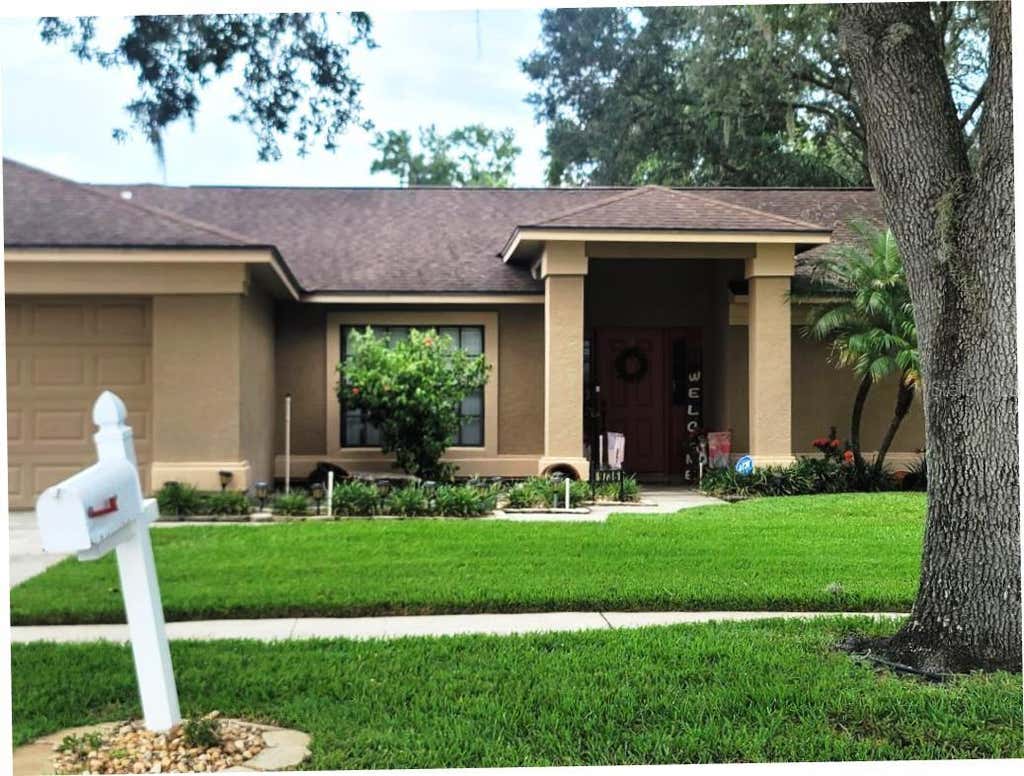 Photo of 9736 Cypress Shadow Avenue, Tampa, FL 33647 (MLS # TB8535714)