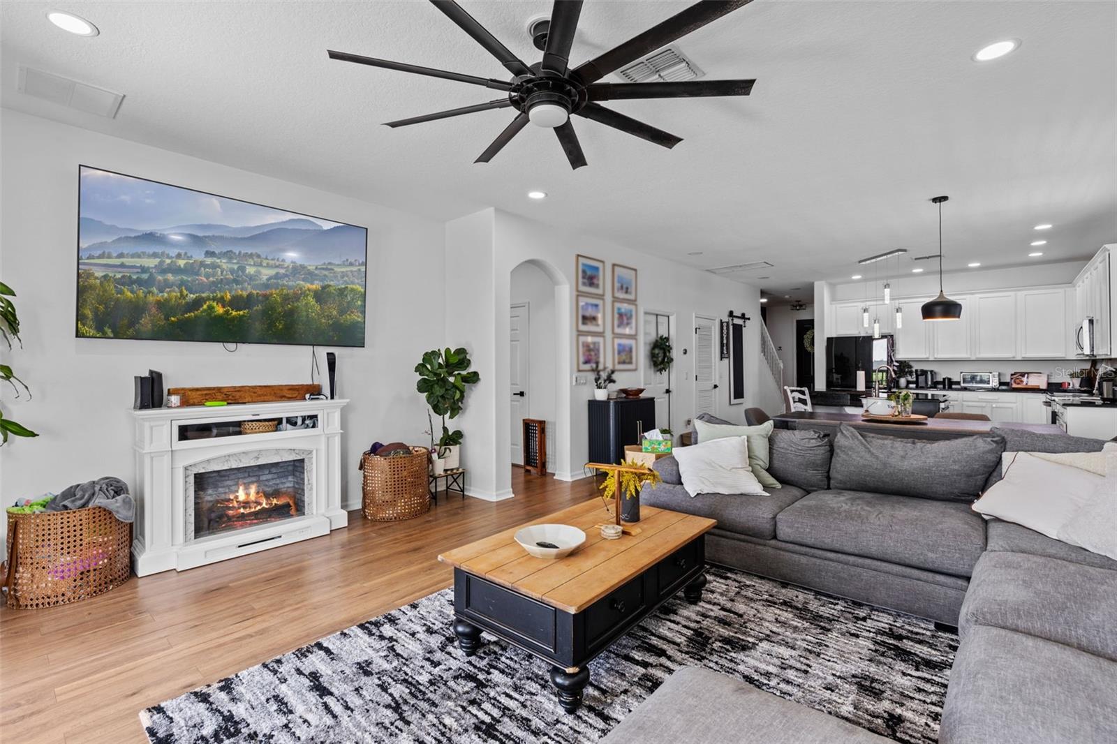 GROVELAND WATERSIDE POINTE PH 01 - Residential
