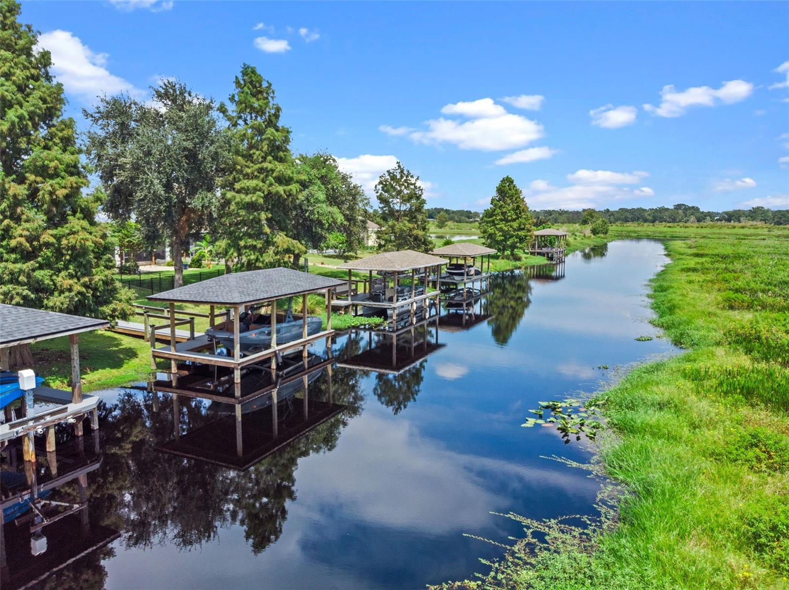 GROVELAND WATERSIDE POINTE PH 01 - Residential