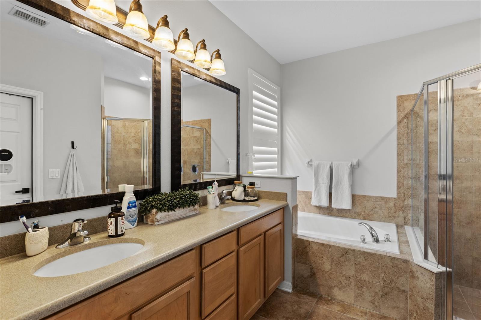 GROVELAND WATERSIDE POINTE PH 01 - Residential