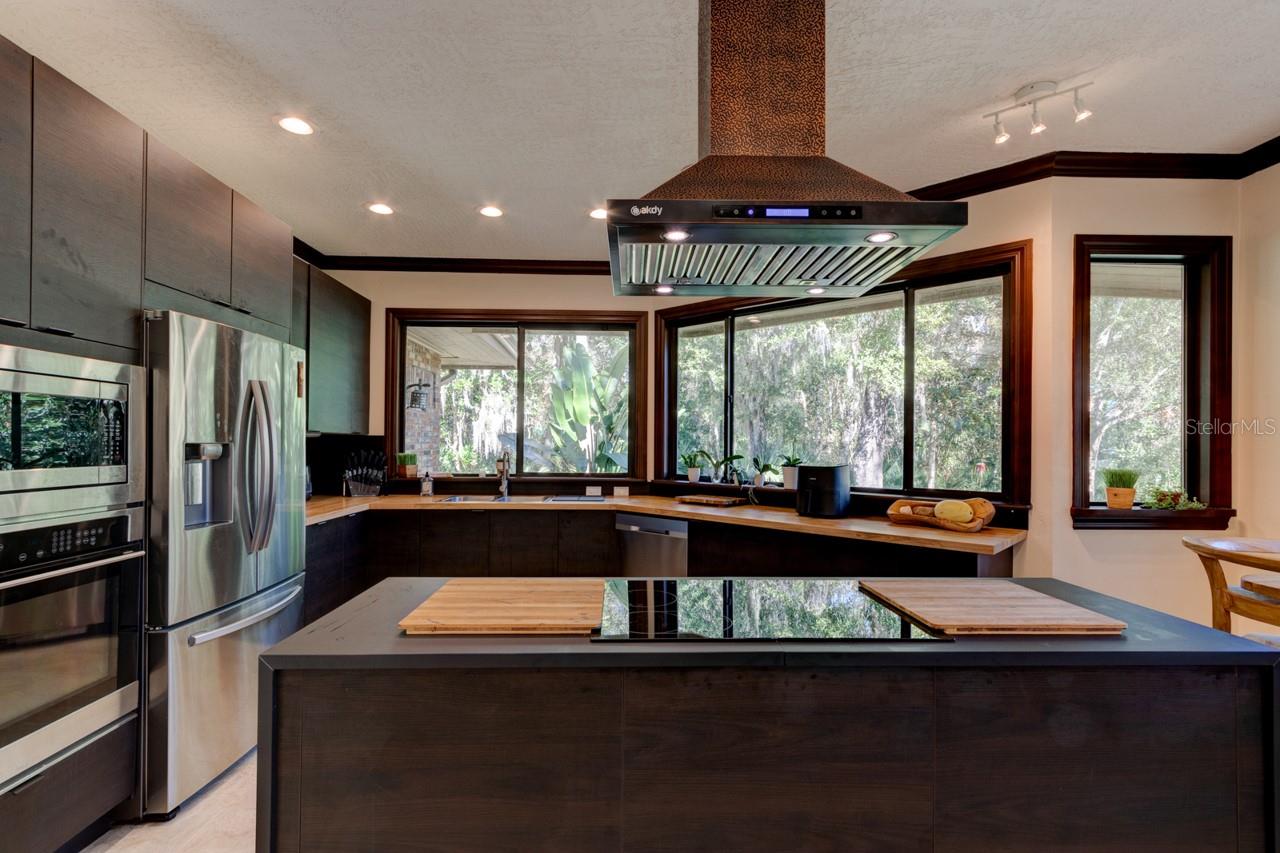 SPRUCE CREEK - Residential