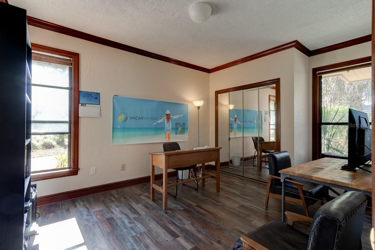 SPRUCE CREEK - Residential