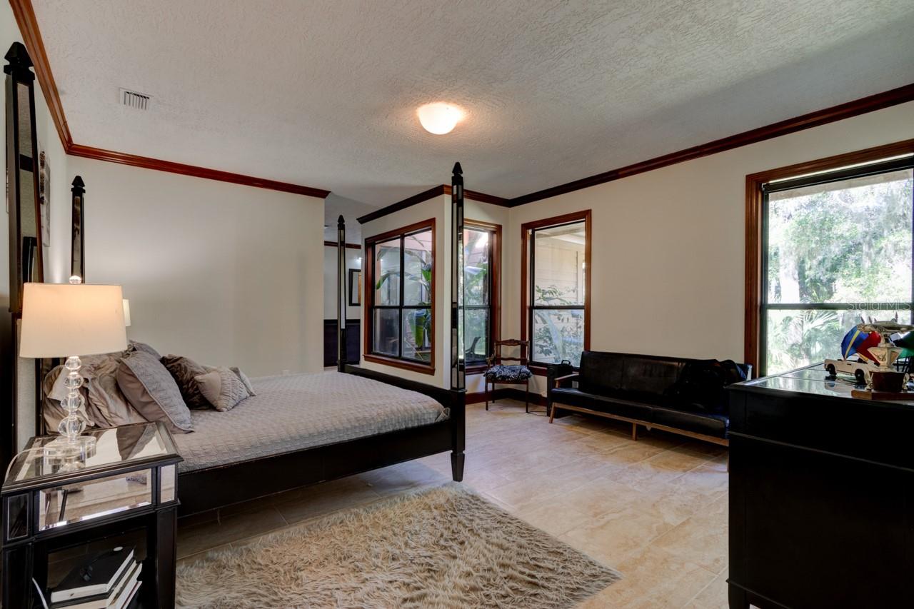 SPRUCE CREEK - Residential