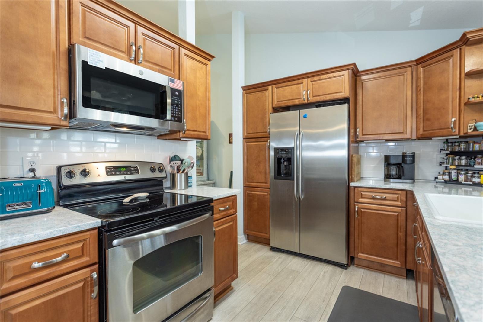 LIVE OAK PH 01 - Residential