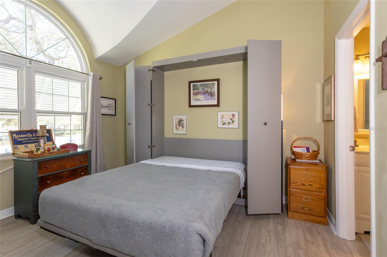 LIVE OAK PH 01 - Residential