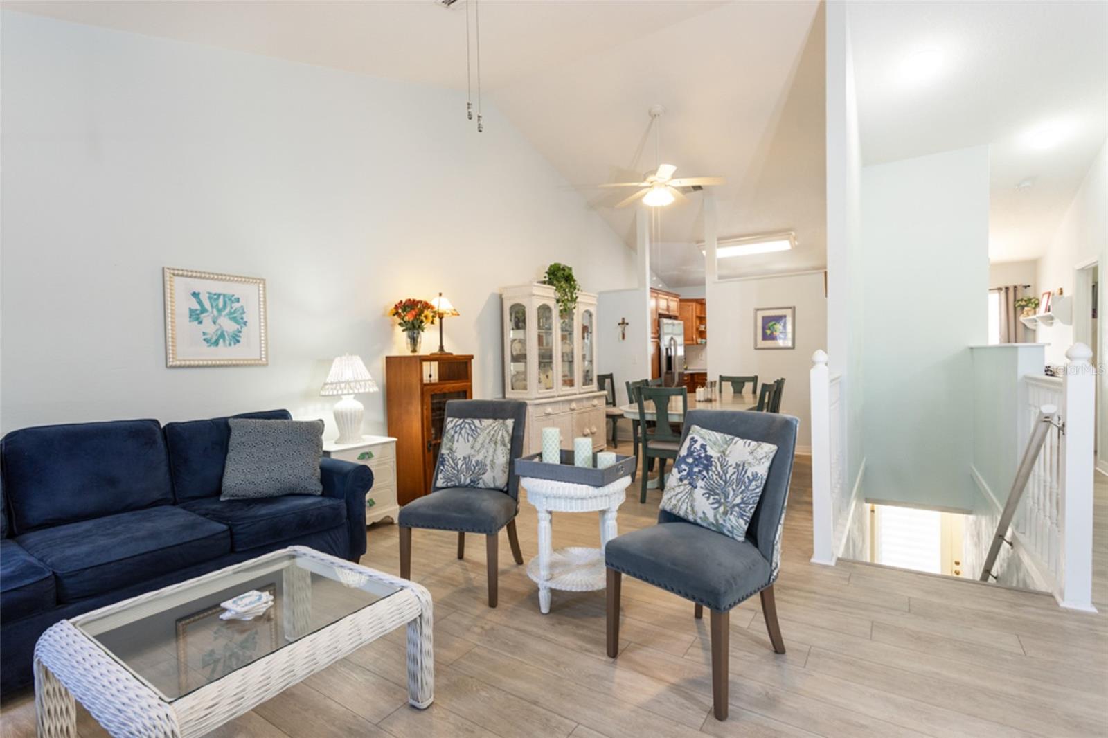 LIVE OAK PH 01 - Residential