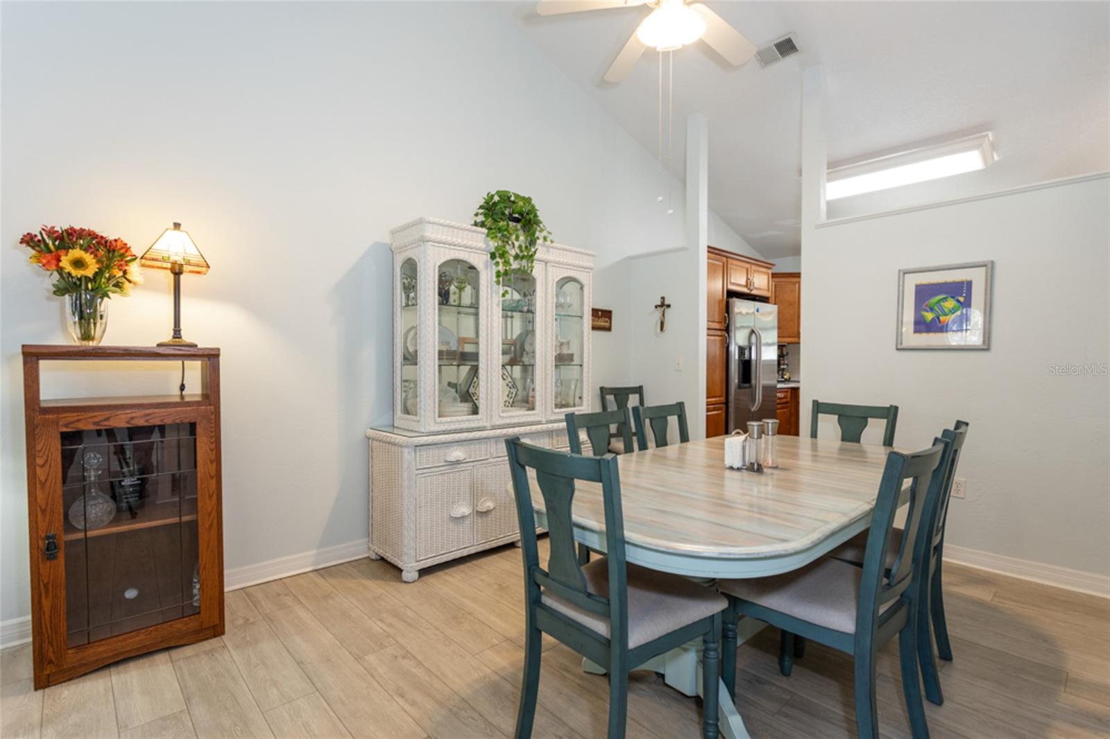 LIVE OAK PH 01 - Residential