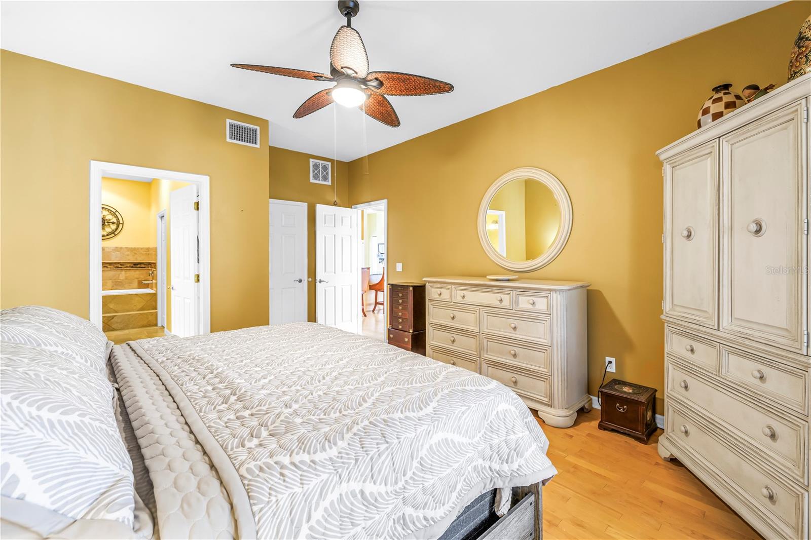 EWING PLACE - Residential