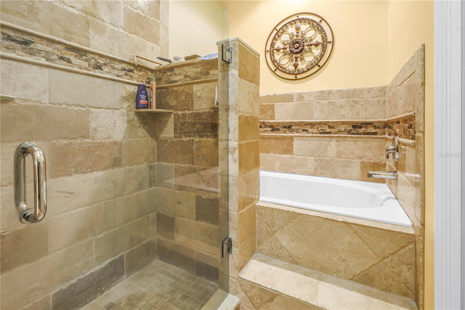 EWING PLACE - Residential