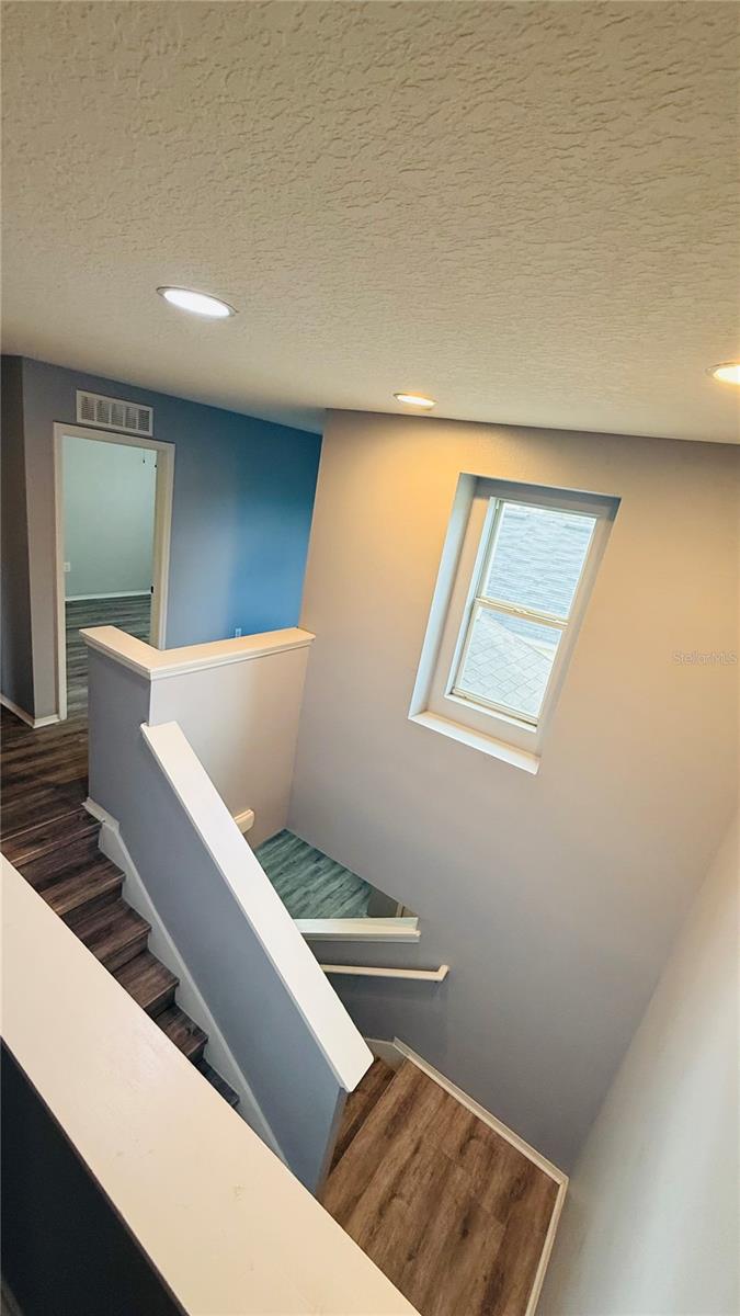 SHINGLE CREEK RESERVE AT THE OAKS PH 7 REP 2 - Residential Lease