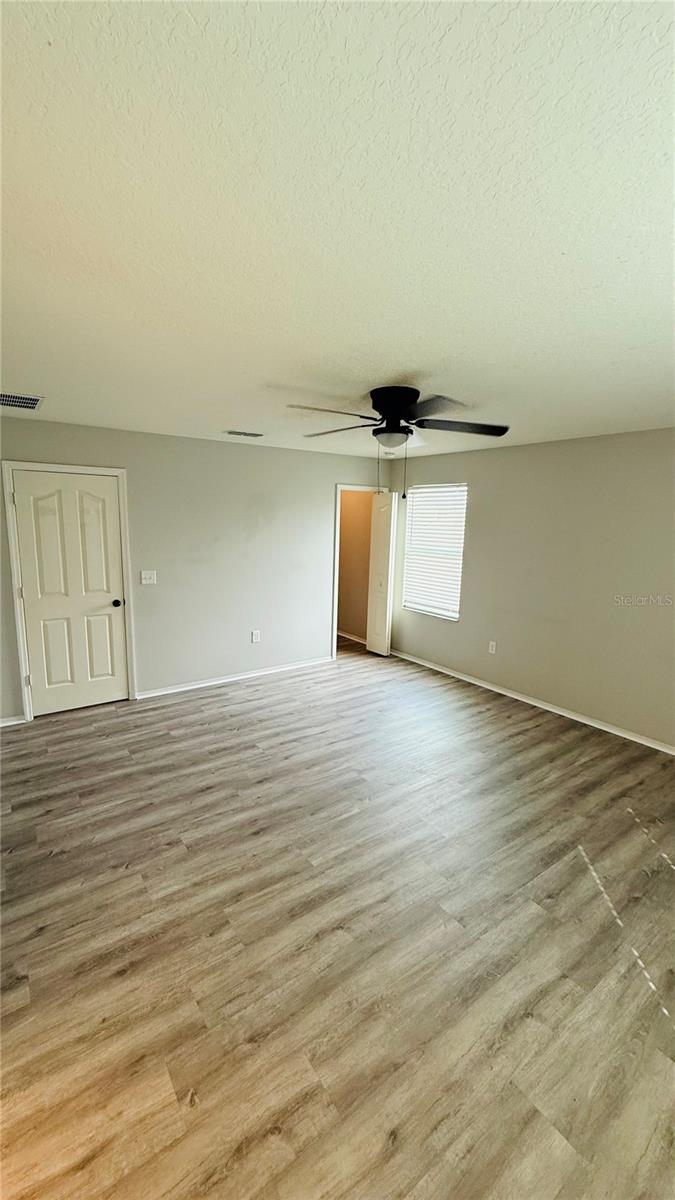 SHINGLE CREEK RESERVE AT THE OAKS PH 7 REP 2 - Residential Lease