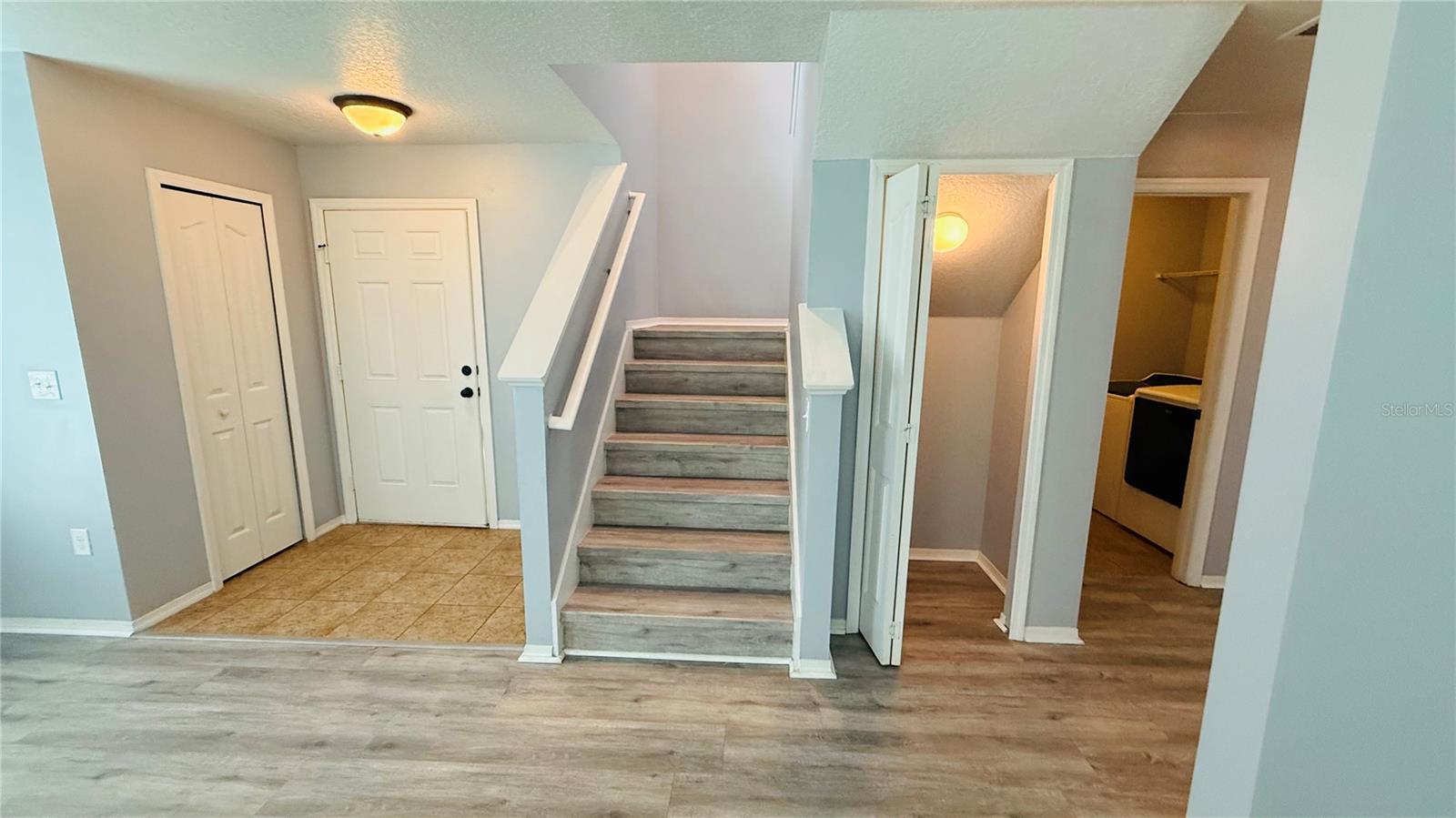 SHINGLE CREEK RESERVE AT THE OAKS PH 7 REP 2 - Residential Lease