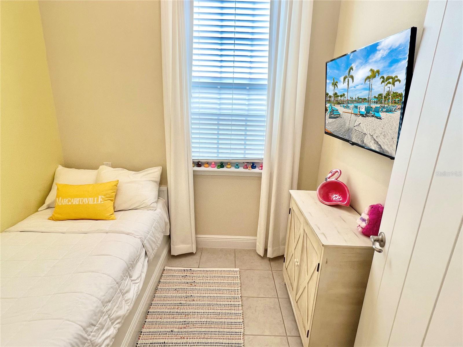 ROLLING OAKS PH 5 - Residential Lease