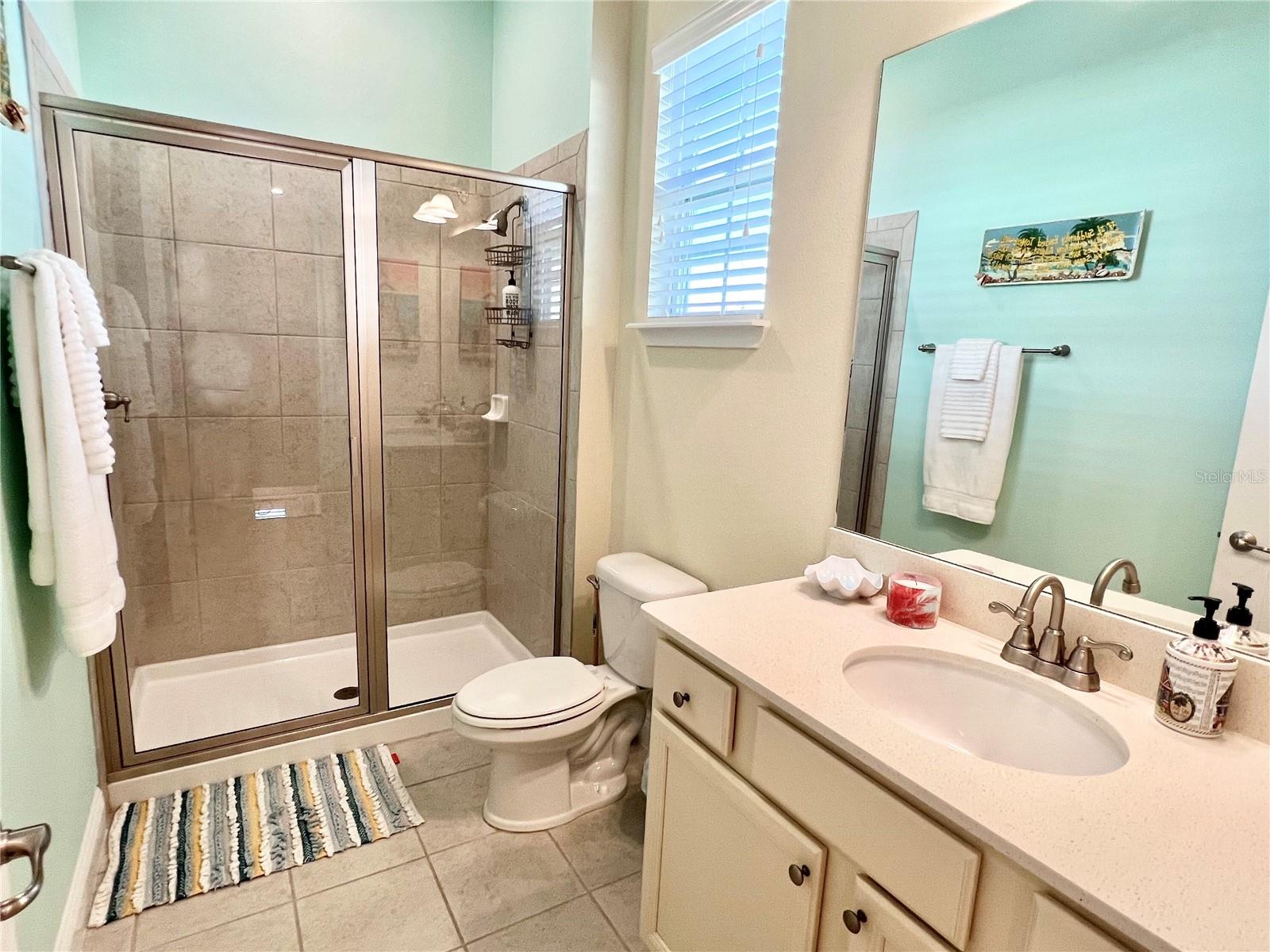 ROLLING OAKS PH 5 - Residential Lease