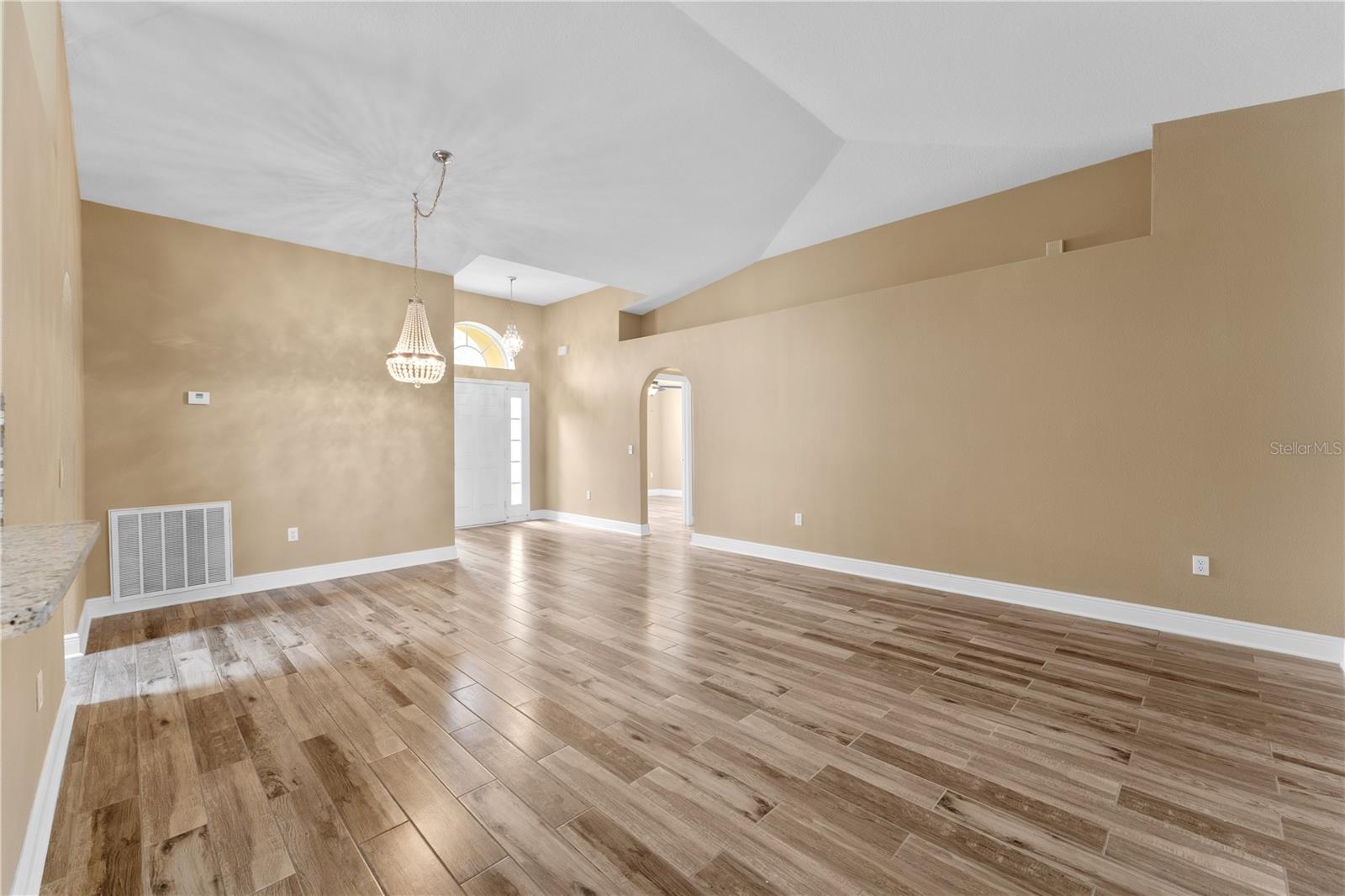 STONEWOOD CROSSINGS PH 1 - Residential Lease