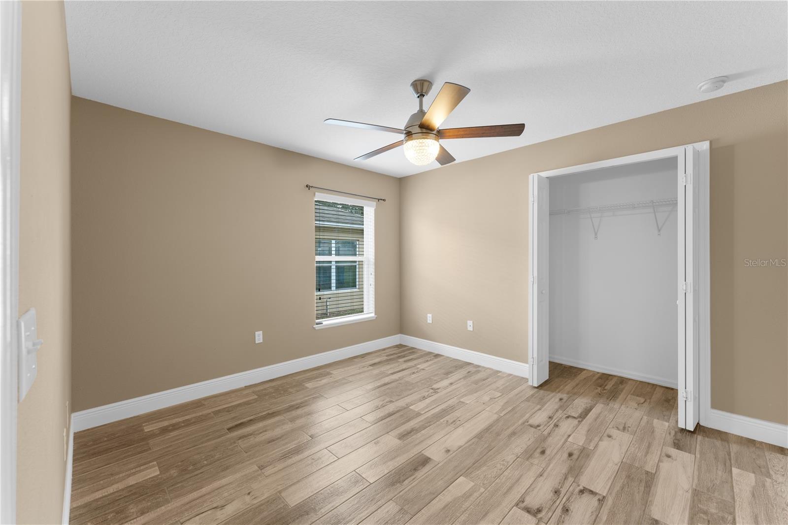 STONEWOOD CROSSINGS PH 1 - Residential Lease