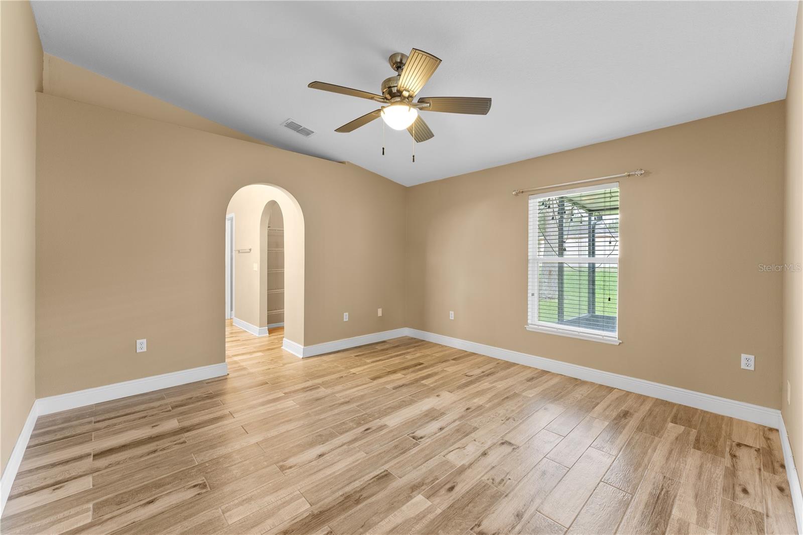 STONEWOOD CROSSINGS PH 1 - Residential Lease