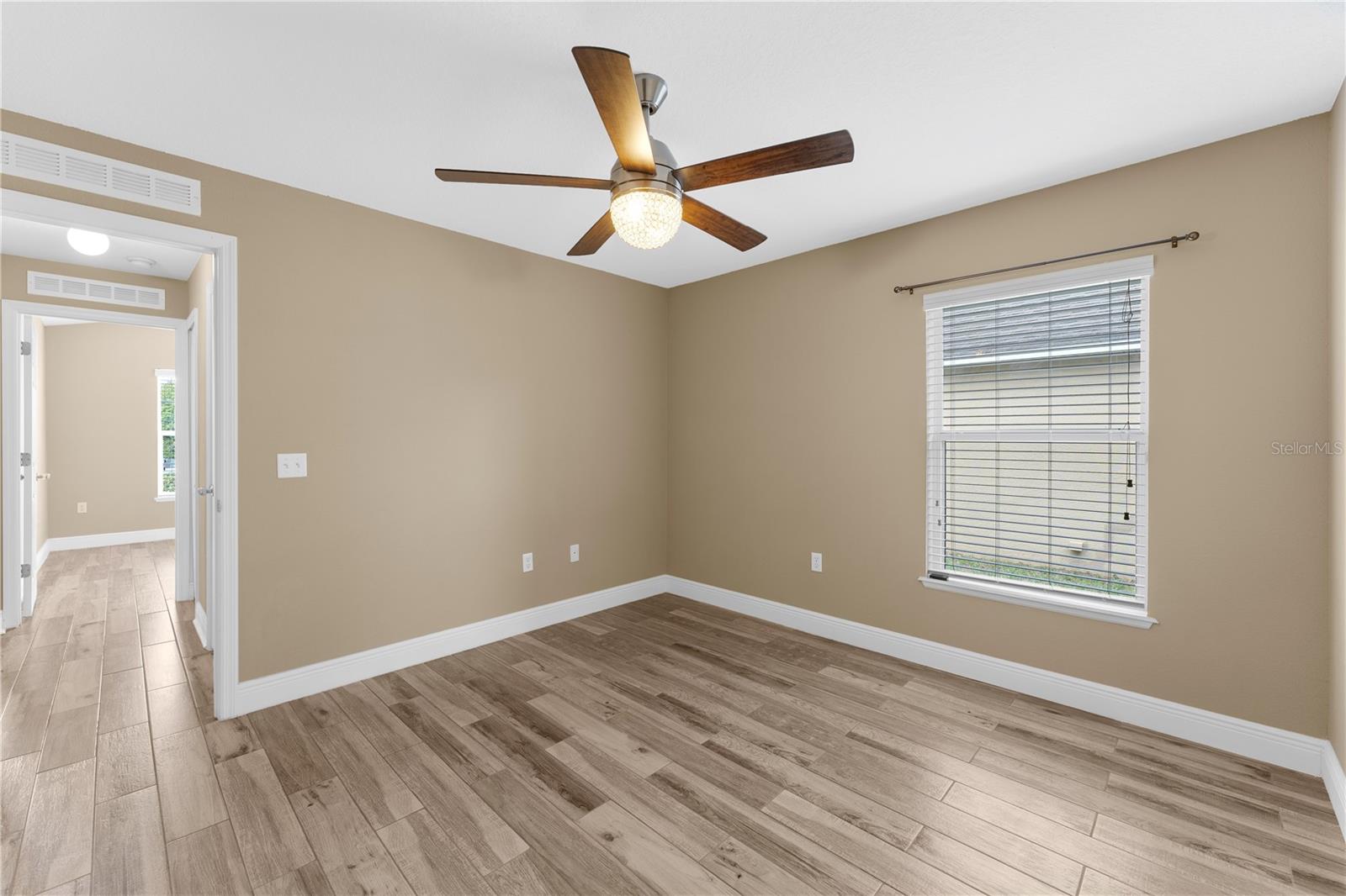 STONEWOOD CROSSINGS PH 1 - Residential Lease