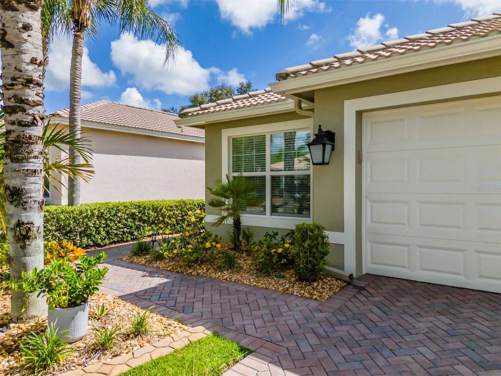 15818 COBBLE MILL DRIVE