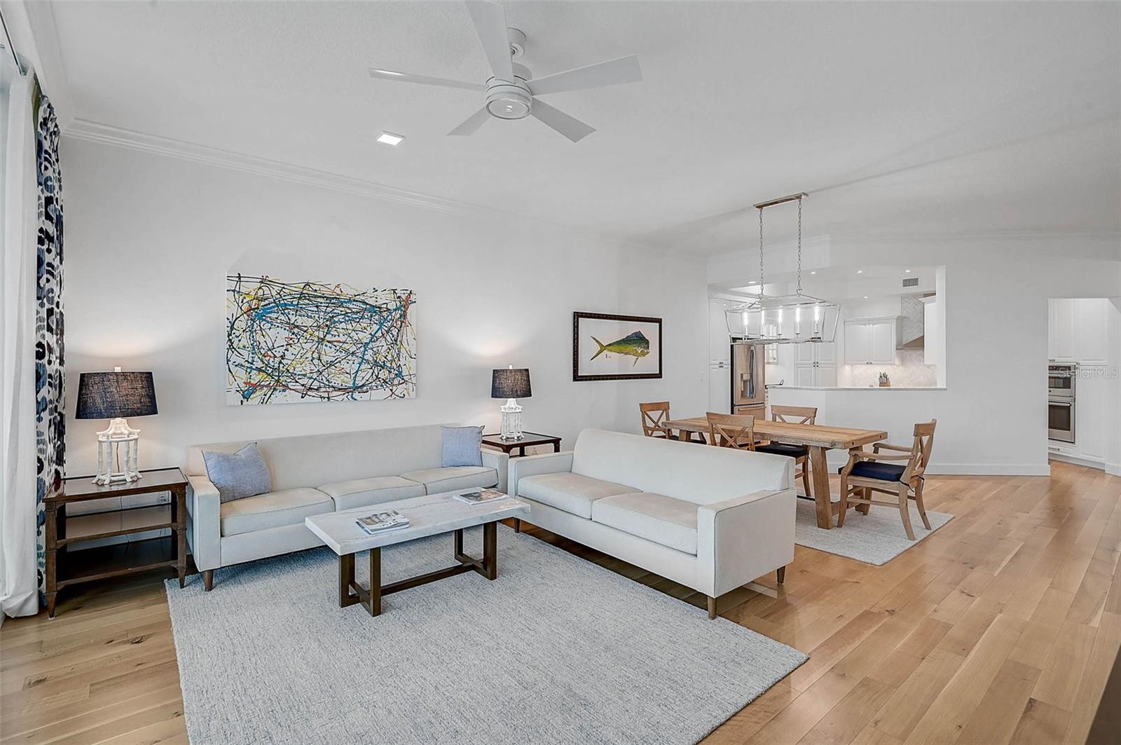 MERIDIAN AT THE OAKS PRESERVE - Residential Lease