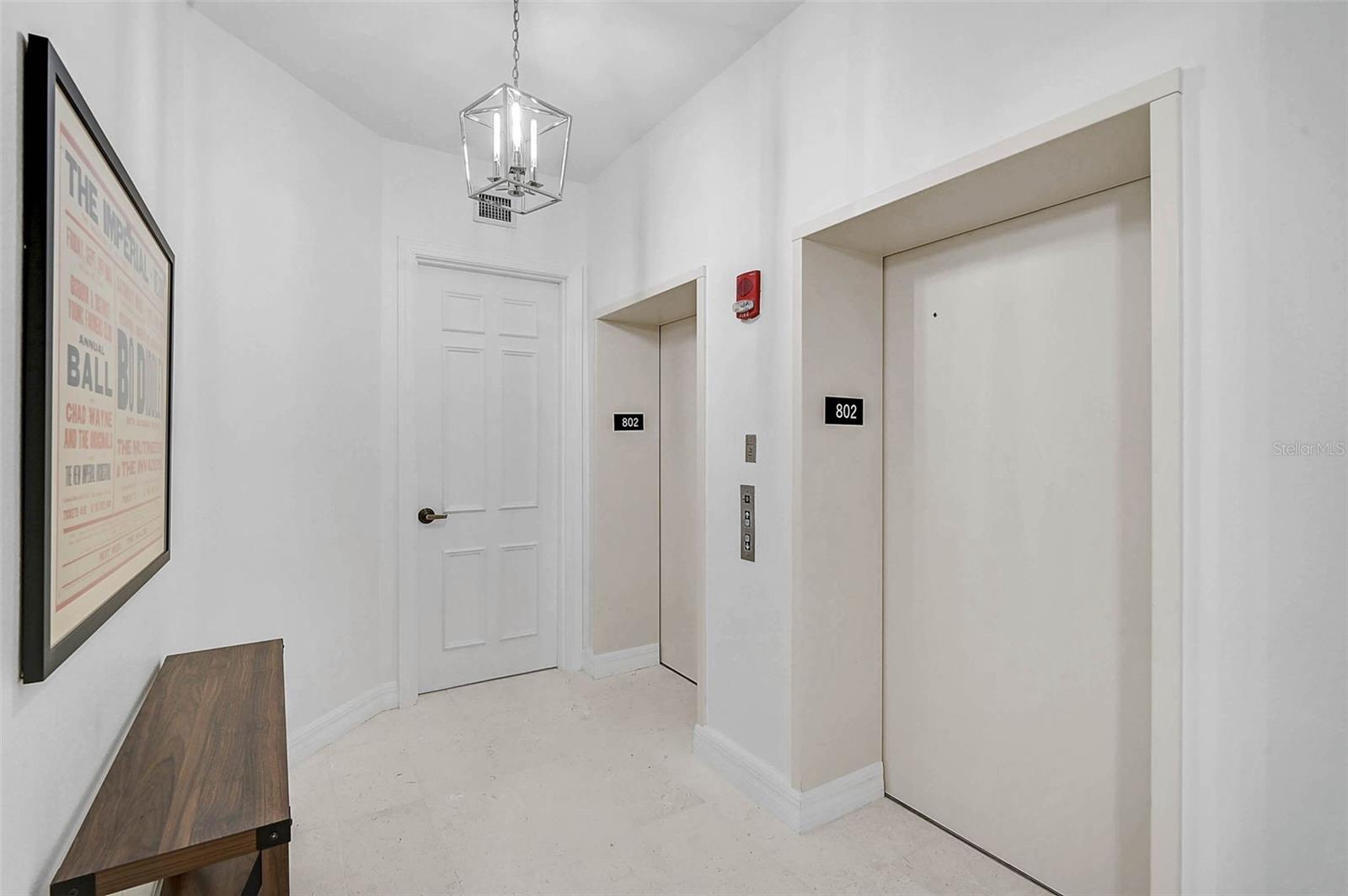 MERIDIAN AT THE OAKS PRESERVE - Residential Lease