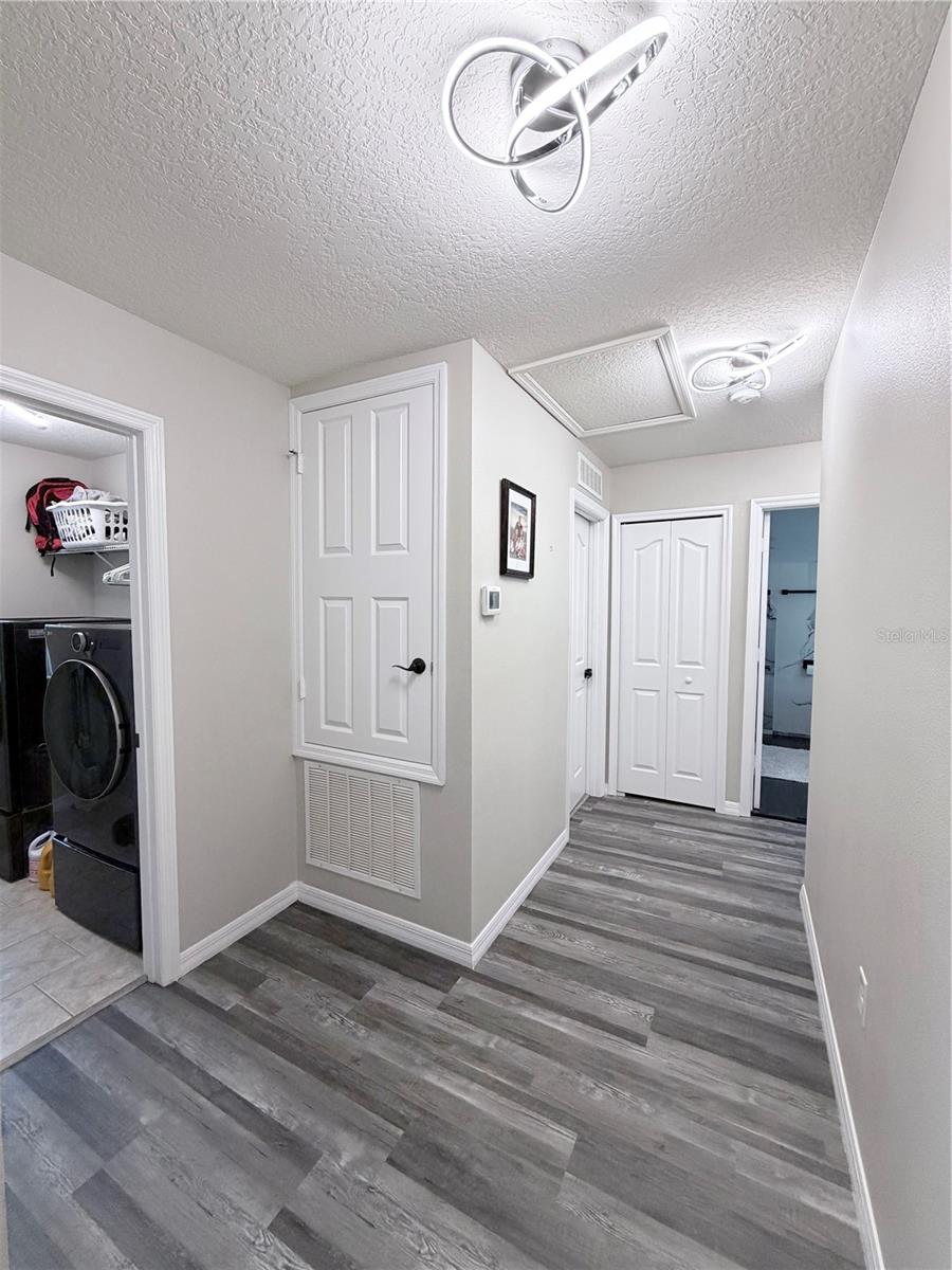 MABEL BRIDGE - Residential