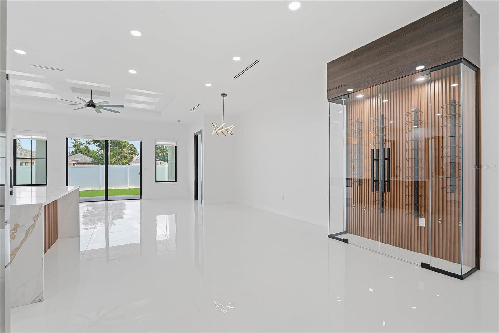 OAKWOOD VILLA - Residential