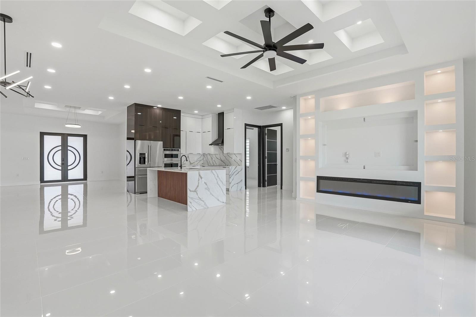 OAKWOOD VILLA - Residential
