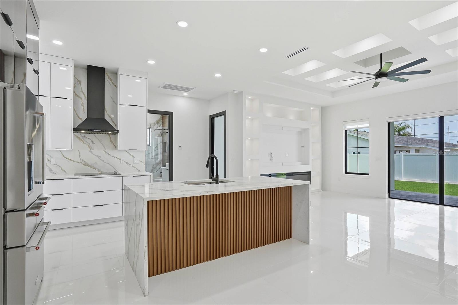 OAKWOOD VILLA - Residential