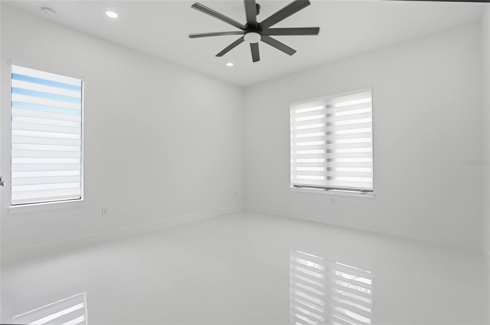 OAKWOOD VILLA - Residential