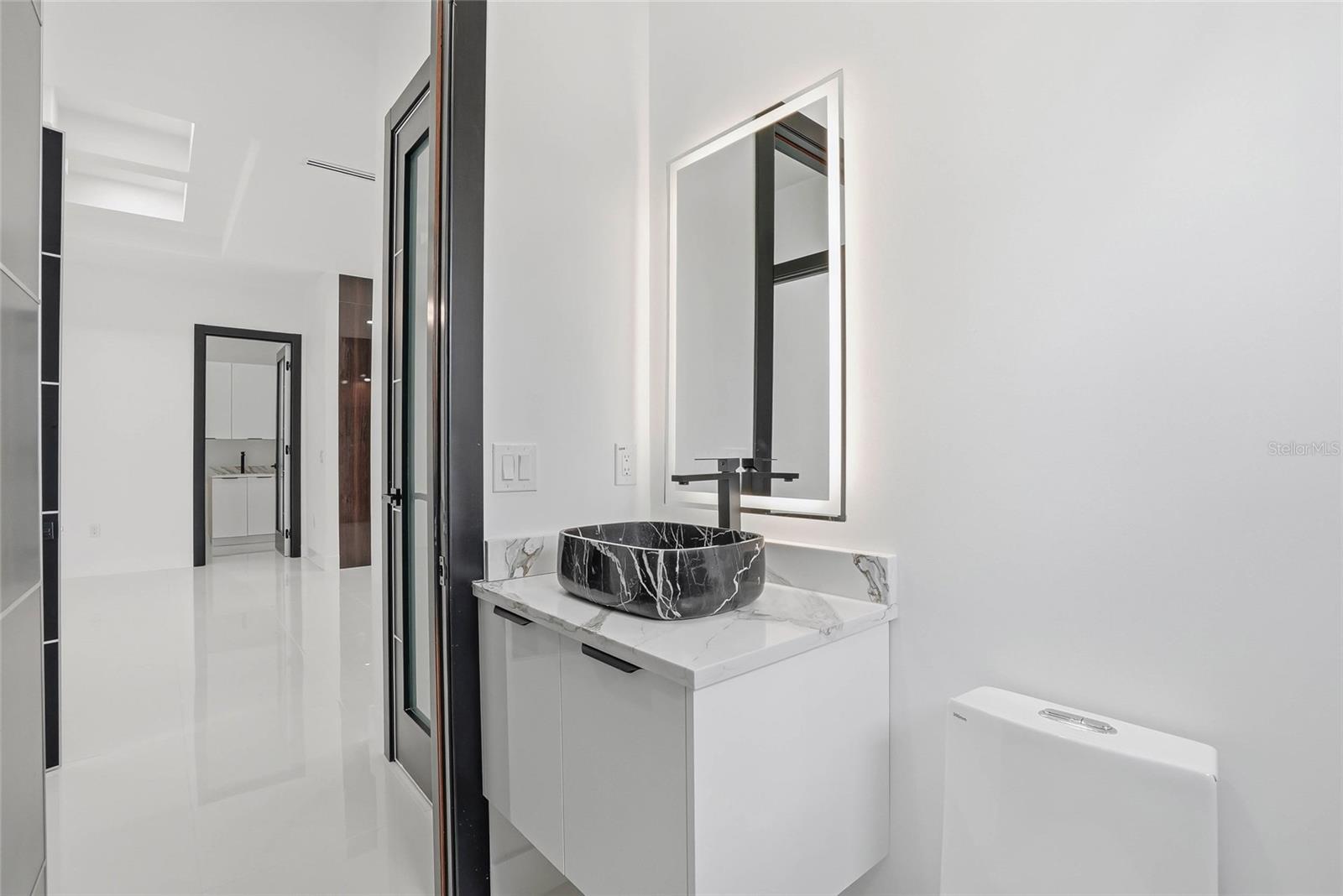 OAKWOOD VILLA - Residential