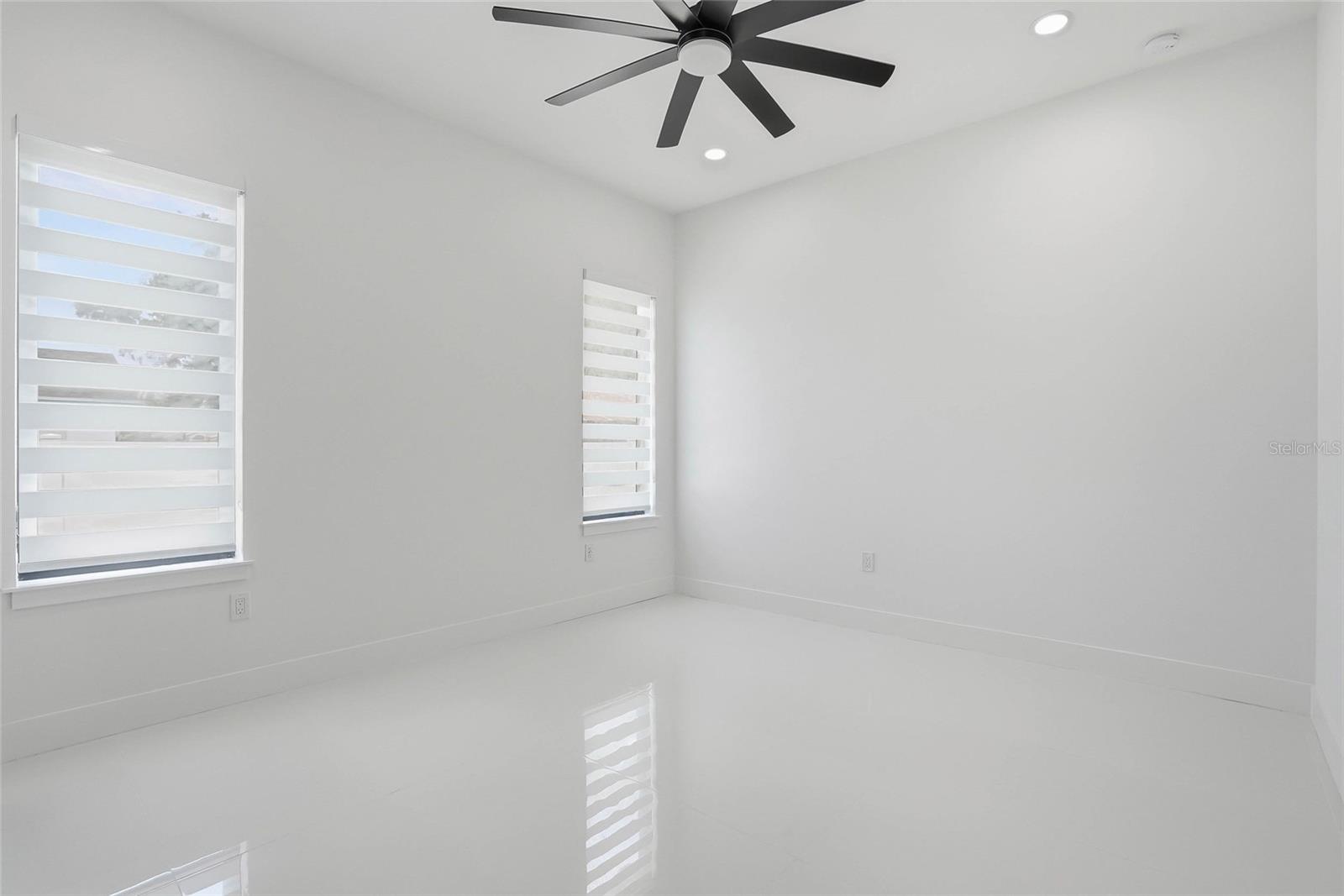 OAKWOOD VILLA - Residential