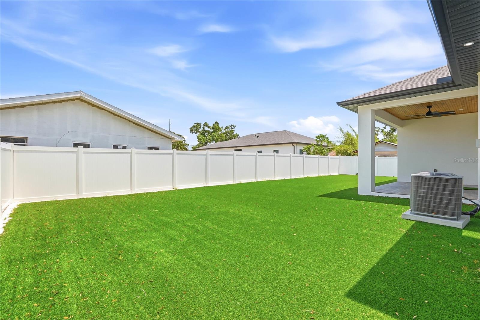 OAKWOOD VILLA - Residential