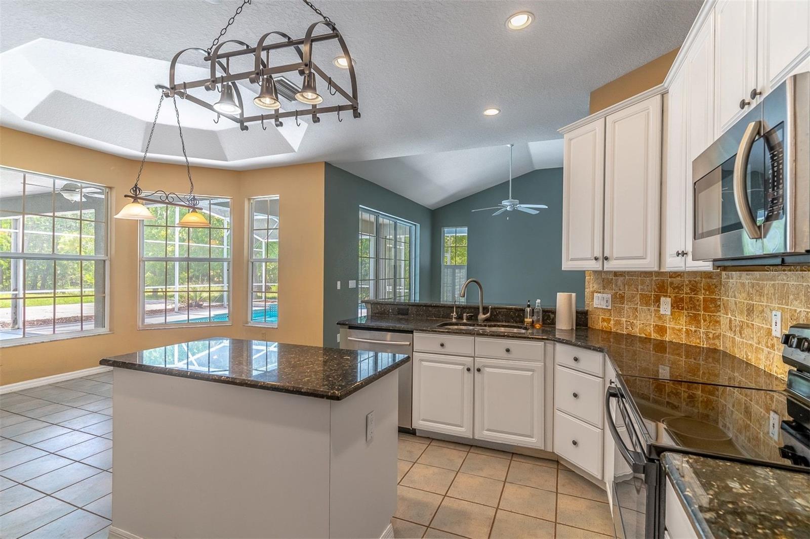 HUNTERS CREEK TR 315 - Residential