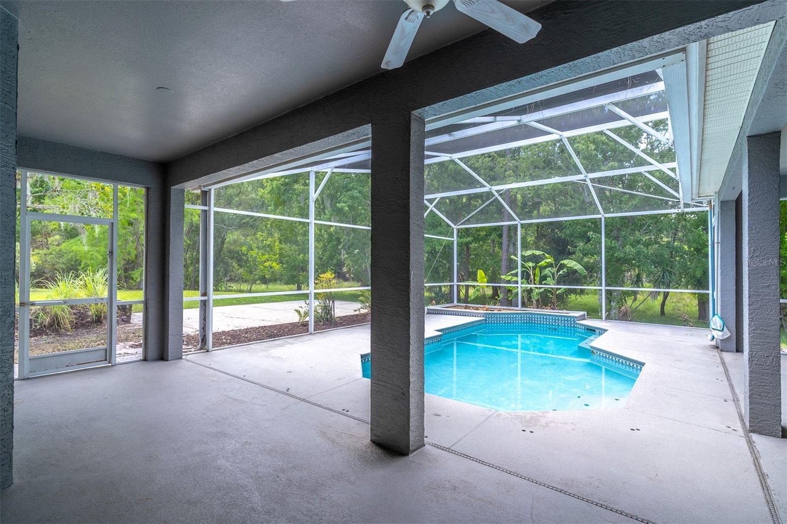 HUNTERS CREEK TR 315 - Residential