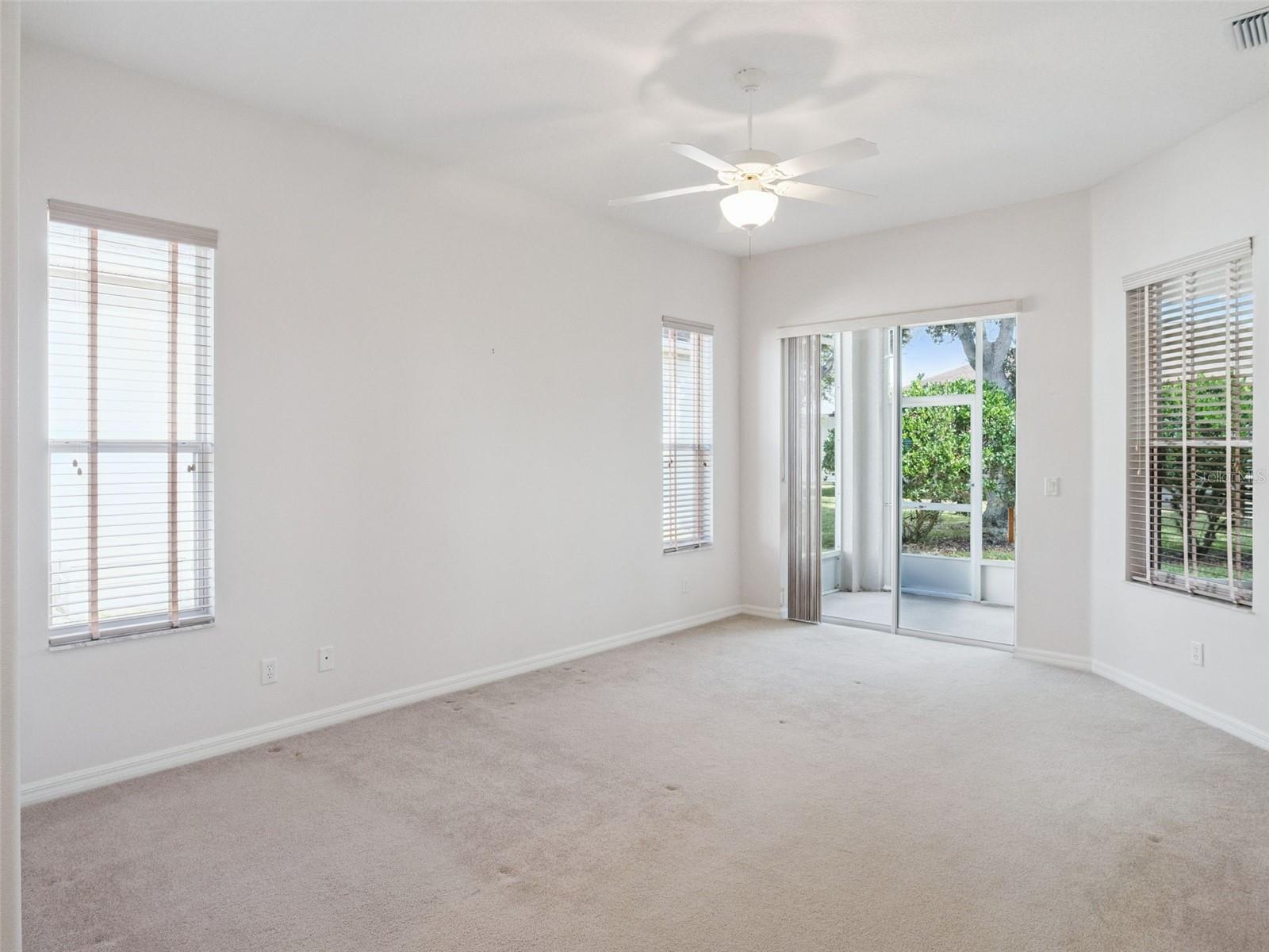 ROYAL HIGHLANDS PH 02-B LT 1317 PB 50 PG - Residential