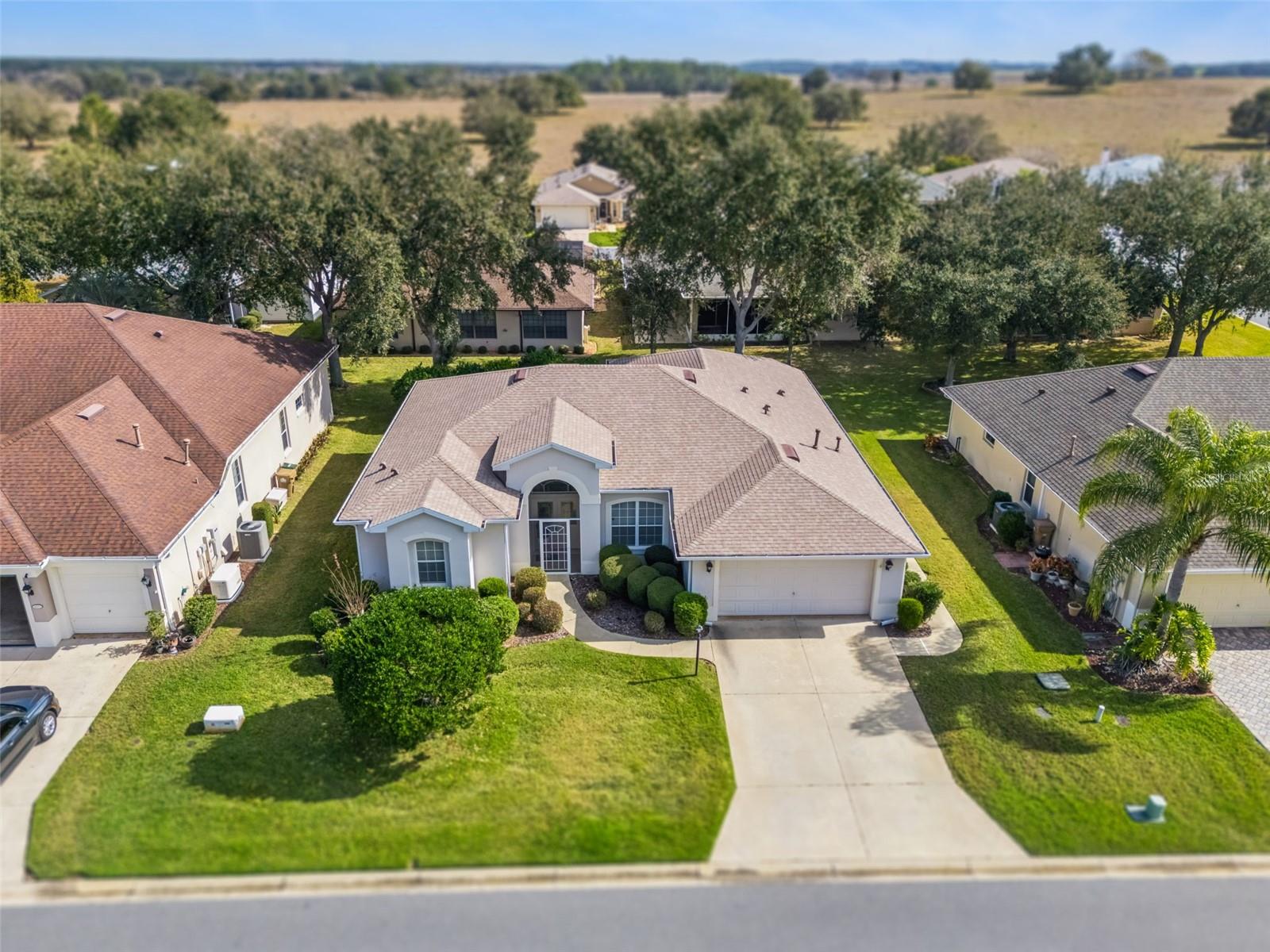 ROYAL HIGHLANDS PH 02-B LT 1317 PB 50 PG - Residential