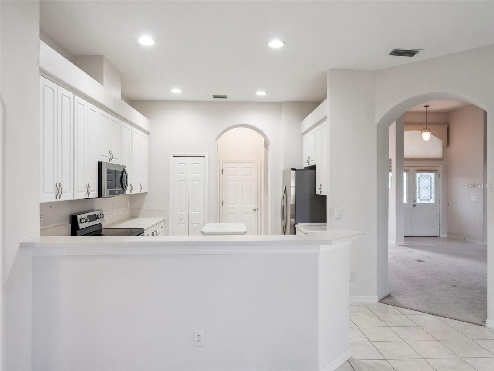 ROYAL HIGHLANDS PH 02-B LT 1317 PB 50 PG - Residential