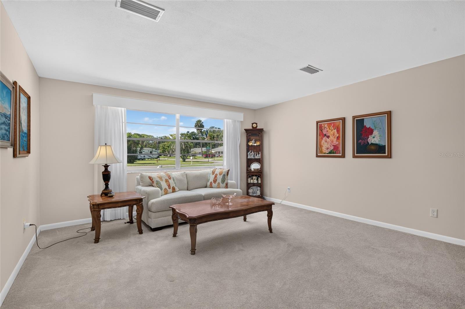 802 SANDWEDGE DRIVE