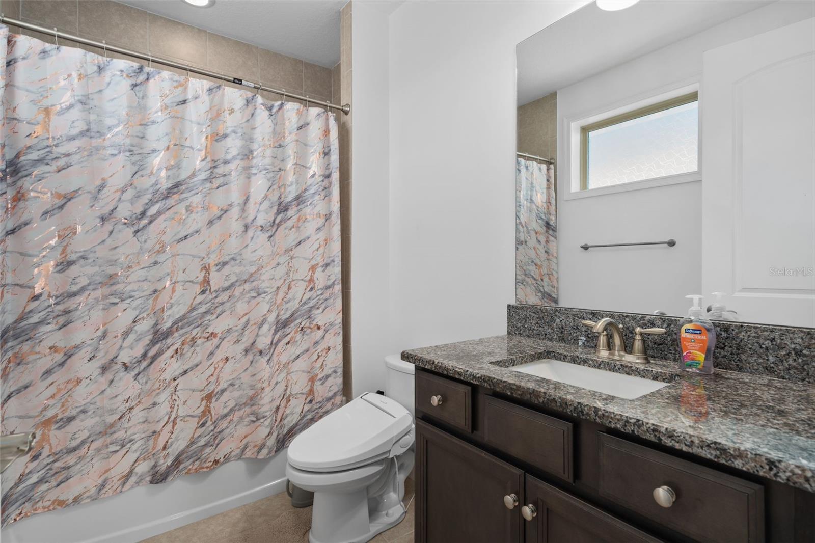 EAGLE CRK VILLAGE I - Residential