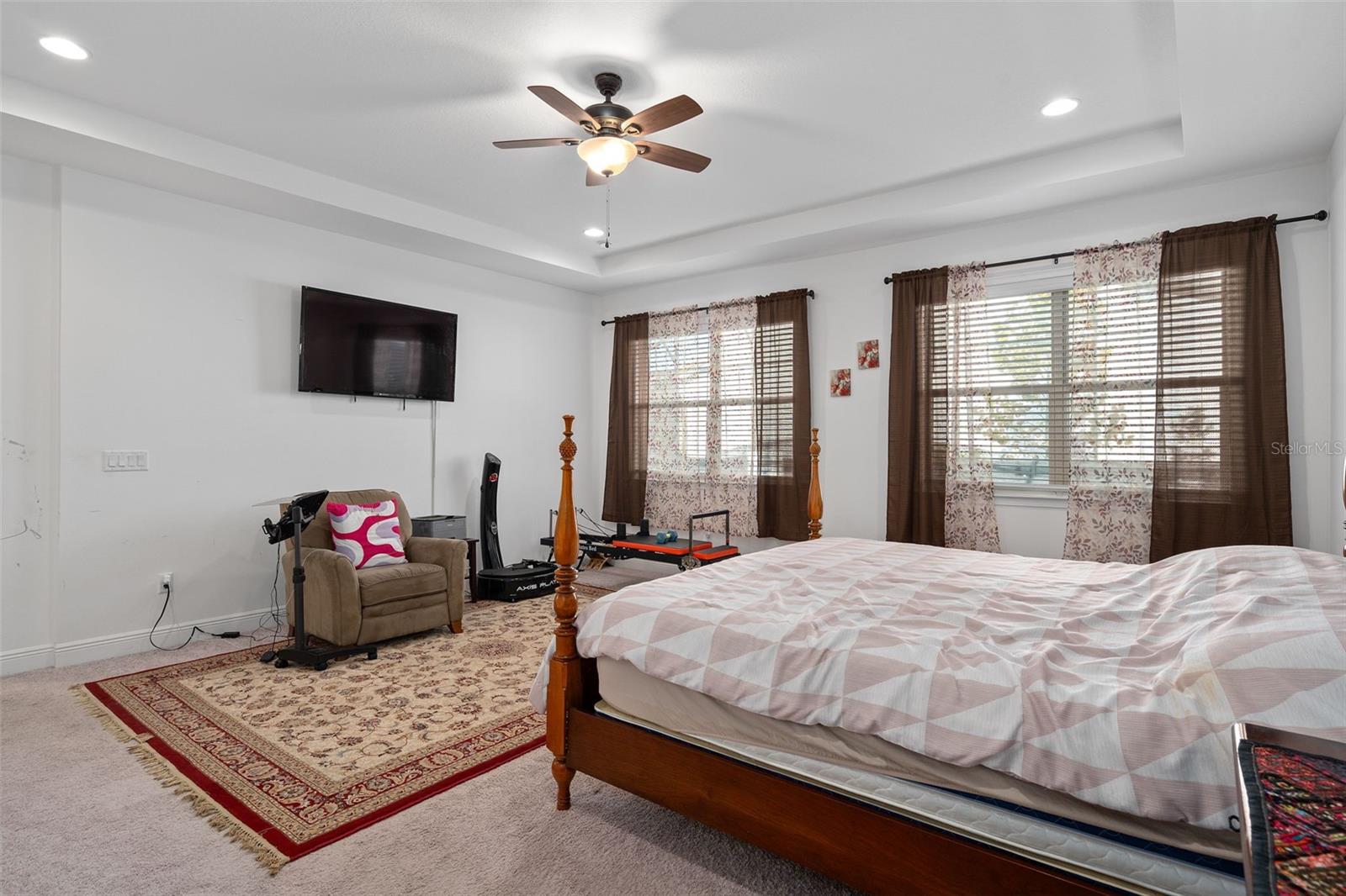 EAGLE CRK VILLAGE I - Residential