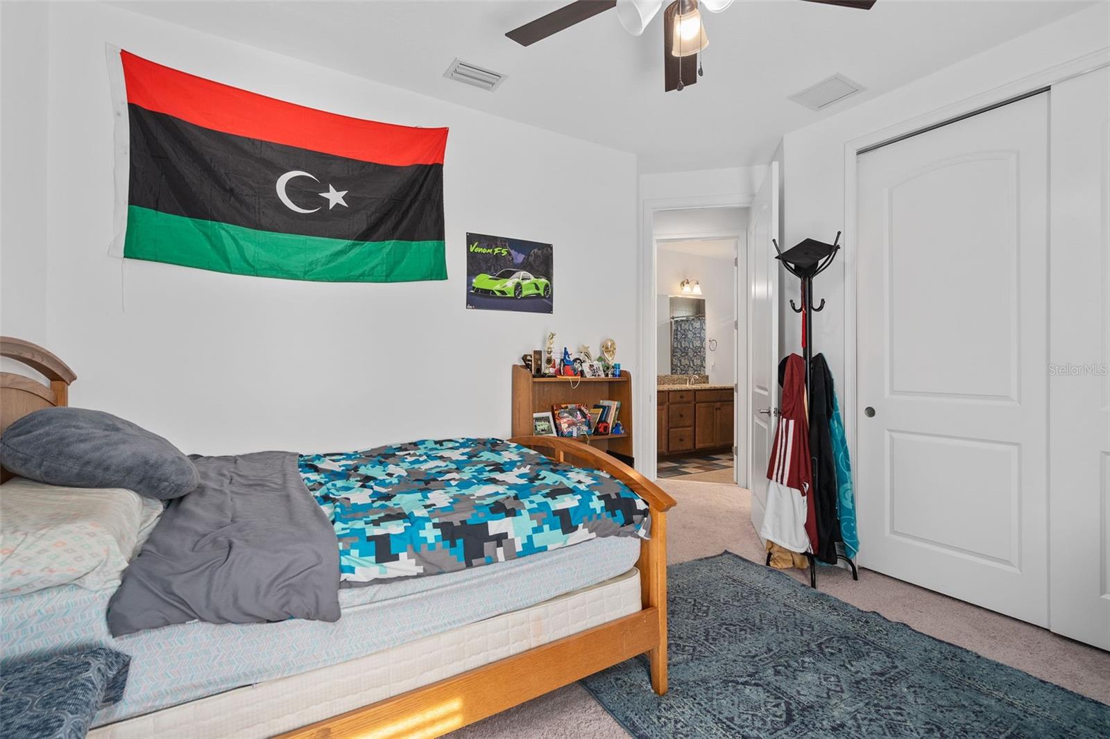 EAGLE CRK VILLAGE I - Residential